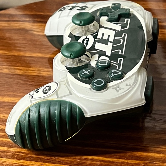 Mad Catz Officially Licensed NFL Wireless Controller For PlayStation NY Jets - Picture 7 of 13